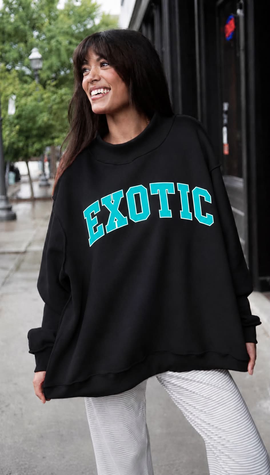 EXOTIC Cheer Mockneck